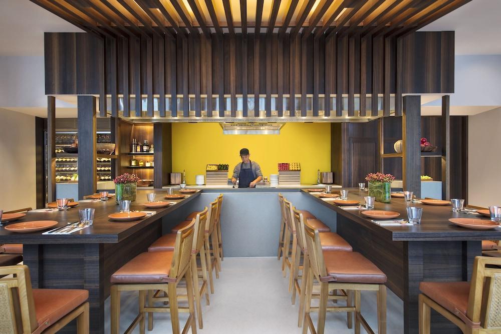 Andaz Singapore, By Hyatt المظهر الخارجي الصورة The interior of the restaurant