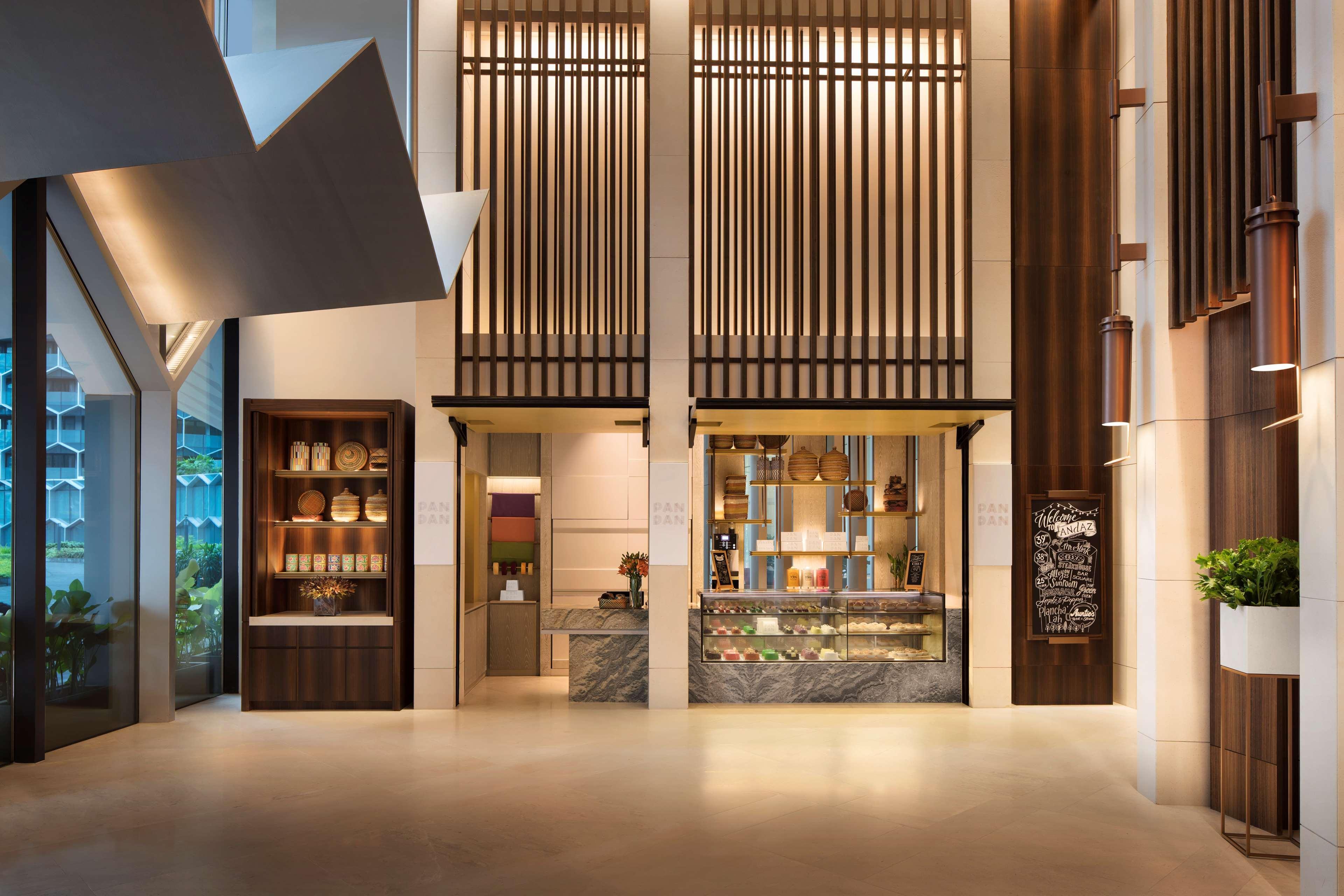 Andaz Singapore, By Hyatt المظهر الخارجي الصورة The lobby of the hotel